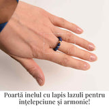 Inel elastic cu biluta aurie si margele 4 mm din pietre naturale - Lapiz Lazuli