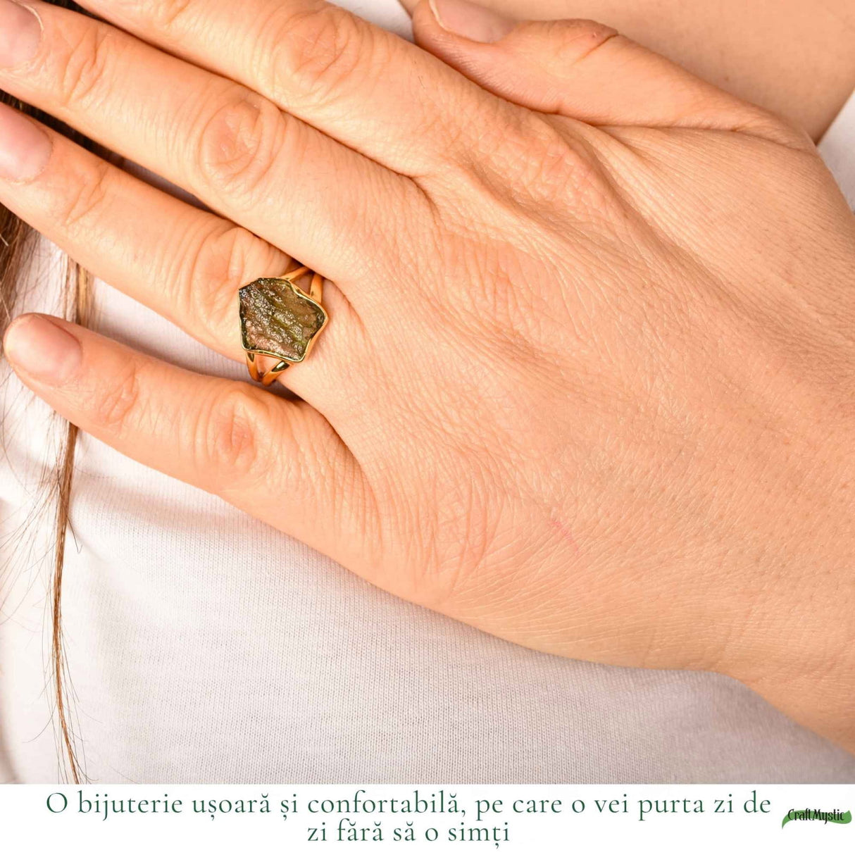 Inel cu Moldavit Natural si Argint 925 Placat cu Aur 18K, M8.5/58- Trezire Spirituala