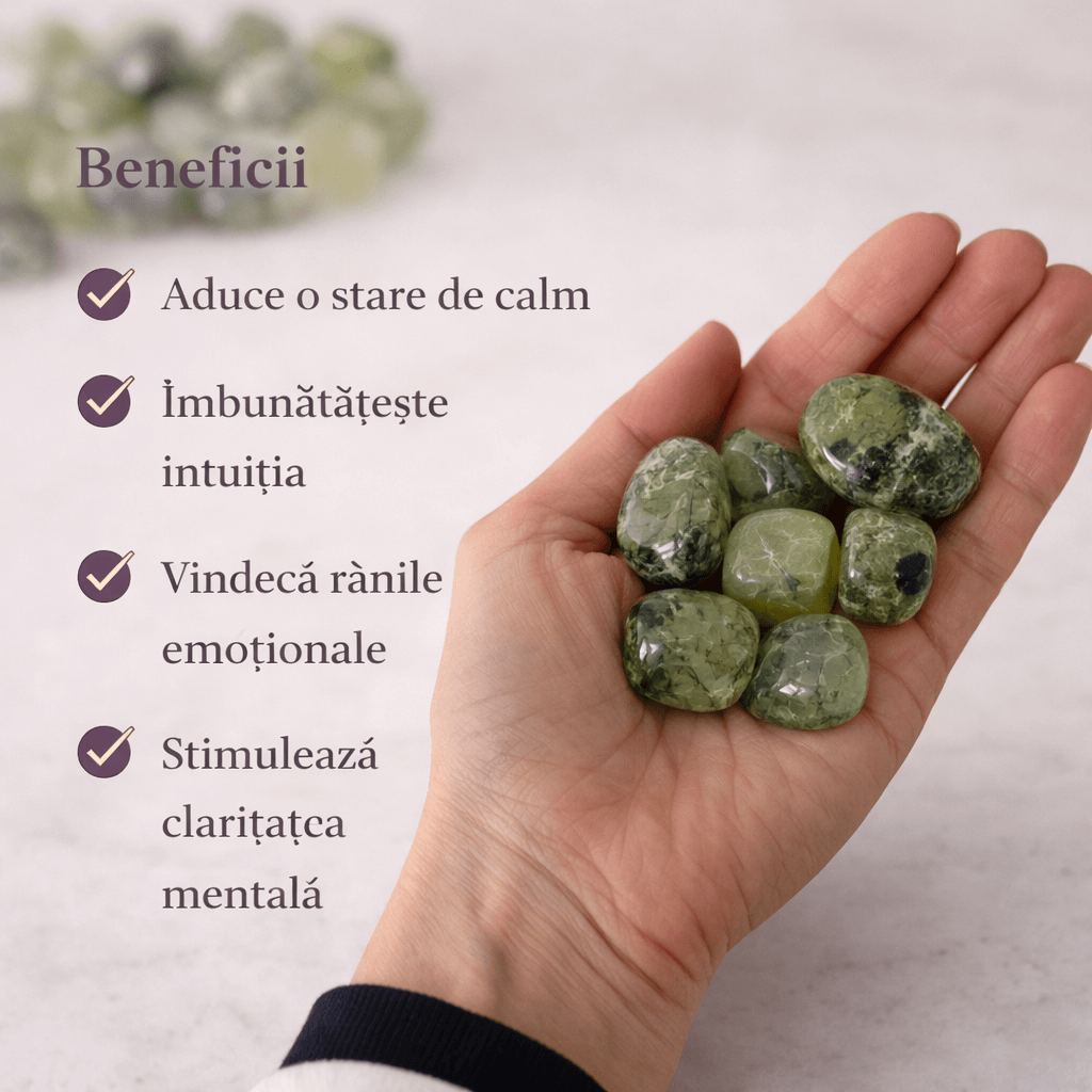 Piatra rulata de Prehnit - O piatra a calmului interior si a claritatii blande