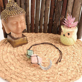 Ornament de agatat cu cristale vindecatoare Cuart Roz si Amazonit, accesorii sub forma de semiluna si steluta Decor feng shui pentru oglinda masinii, casa si birou