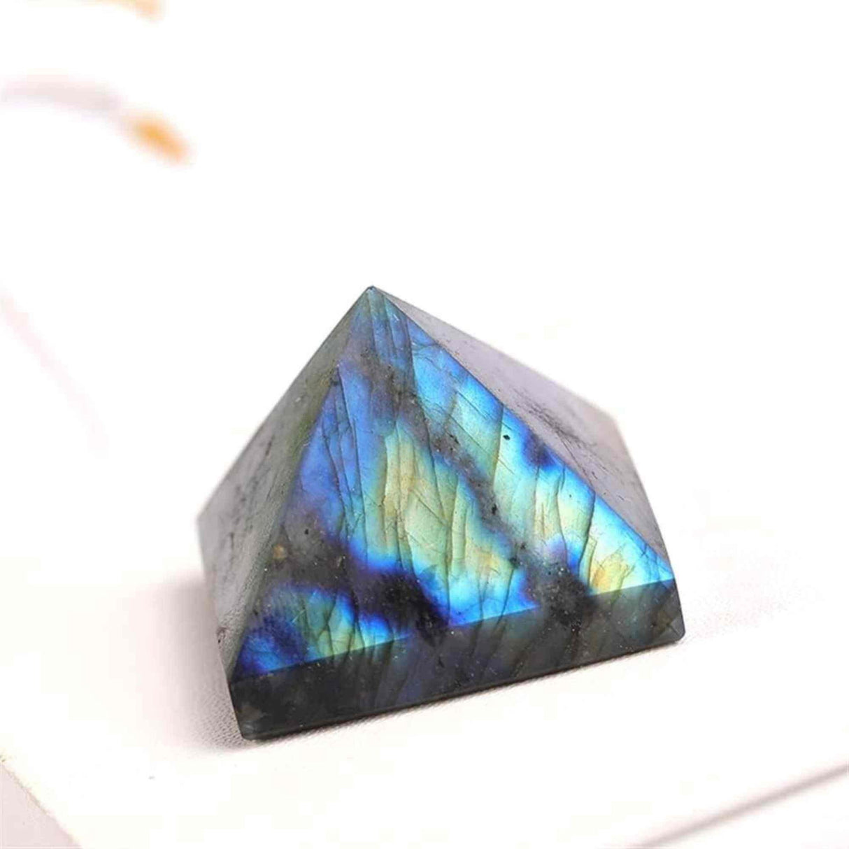 Piramida 6cm din Cristal din Labradorit - Ornament Mineral Specimen pentru Chakre