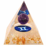 Piramida de Energie Orgonica 6 cm cu Cristale de Vindecare specifice Zodiei Berbec pentru Relaxare, Meditatie si Ornament