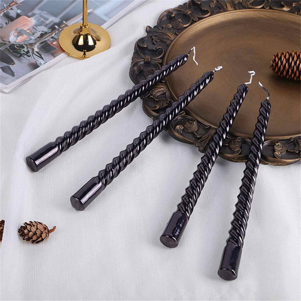 Set 4 Lumanari negre spirala de 25 cm - Lumanari fara picurare si fara parfum - Perfecte ca lumanari pentru cina, ocazii speciale