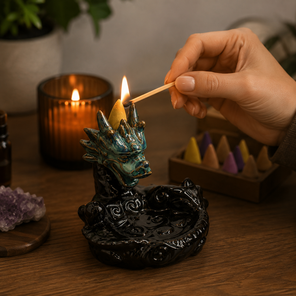 Suport Ceramic Dragon pentru Conuri Parfumate – Protectie Spirituala si Atmosfera Zen